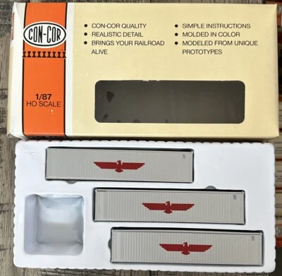 Con-Cor HO RTR 0004-008301 40’ Sea Container Ribbed (3) American President Lines - Image 1 of 4