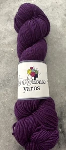 1 Knot House Yarns La Di Da DK Skein 100g/274yds SW Merino Her Majesty Purple - Picture 1 of 6