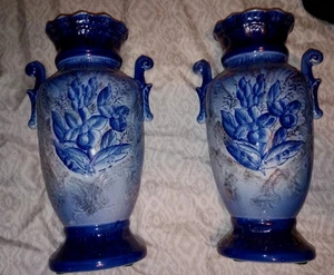 Pair 2 Vintage 1940s Victoria Ware Ironstone Flow Blue Pottery Vase Cobalt Gold - Picture 1 of 12