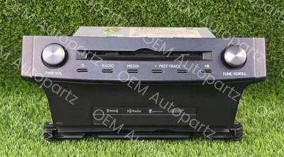 Unidad principal reproductor de CD radio HD Lexus RC350 RCF 2015-2018 Gracenote XM 86130-24011 Foto 1 de 4