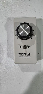 Varipulse DC PWM Model Railroad Throttle Control (No cables are  Included) - Image 1 of 4