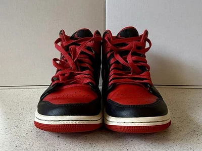 Nike Air Jordan 1 Estilo Medio DQ8426-060 Negro Blanco Rojo Fuego Zapatos Para Hombre Talla 8 Foto 1 de 4