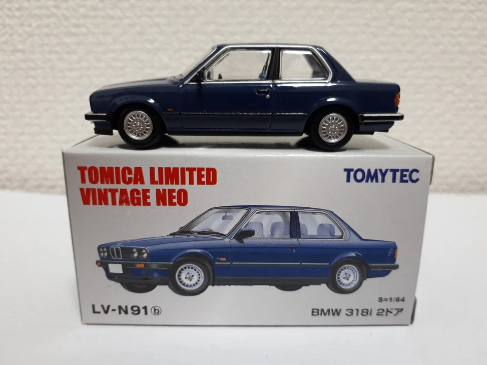 Tomica Limited Vintage Neo LV-N91b BMW 318i Foto 1 de 4