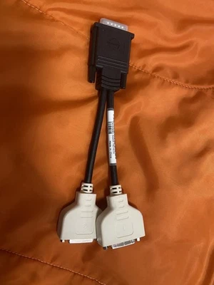 MOLEX DVI - A/D Cable Dual Y Splitter - Image 1 of 4