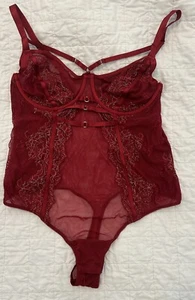 Torrid Curve Plus Red Mesh & Lace Harness Cutout Bodysuit Thong Lingerie Size 0 - Picture 1 of 4