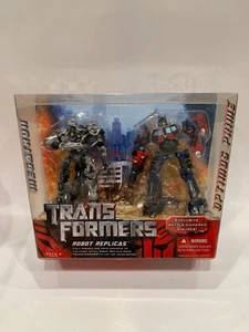 2007 Hasbro Transformers Robot Replicas Battle Damage Optimus Prime vs Megatron - Picture 1 of 8