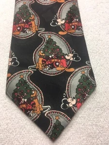MICKEY UNLIMITED MENS TIE CHRISTMAS WITH MICKEY MOUSE 4 X 59 - Picture 1 of 4