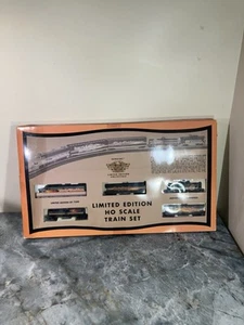 Lot train Harley-Davidson numéroté individuellement édition limitée échelle HO - Photo 1/8