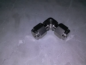 Swagelok SS-200-9, , 1/8"Elbow ,several availiable - Picture 1 of 1