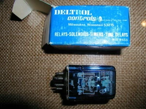 Deltrol 8 pin relay 20108-82 (24vac,10Amp) Quantity of 2 - Picture 1 of 2