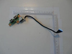 Placa USB de un Medion Akoya E7212 MD98160 - Imagen 1 de 1