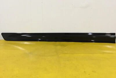 Nuevo Honda CR-V 2017 2018 puerta delantera izquierda carrocería moldura lateral 08P05-TLA-100-02 OEM Foto 1 de 4