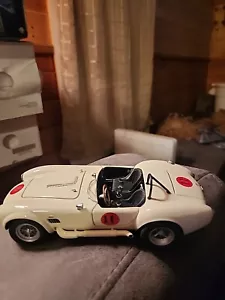 Elvis Motor classics 1965 Shelby Cobra 427SC Dicast University of legends racing - Picture 1 of 10