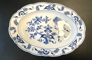 Plato ovalado azul Danubio sello trasero rectangular de 12 pulgadas - Imagen 1 de 3