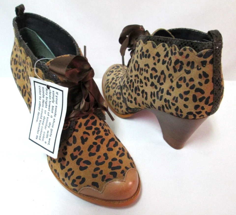 Poetic License Gamuza Animal Leopardo Tacón Botines NUEVO Talla 38.5 7.5 Foto 1 de 4