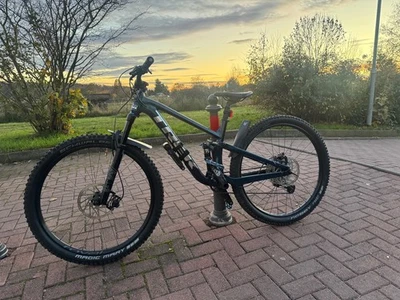 FAHRRAD MOUNTAINBIKE TREK TOP FUEL 8 XT 29‘ 2023  - Bild 1 von 4