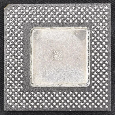 Intel Celeron 400 MHz SL3A2 Socket 370 (funzionamento confermato usato)... - Immagine 1 di 2