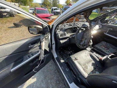 2015-2016 HONDA CR-V LEFT A-PILLAR WHITE PC: NH603PX 49324 - Image 1 of 4