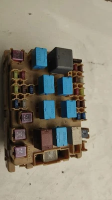 CENTRALINA PORTA FUSIBILI PER TOYOTA Celica 2° Serie benzina 1800 (99>05) - Immagine 1 di 3