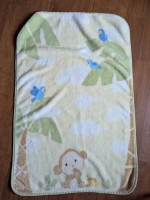 Cobertor de bebê Carter's MONKEY pássaros azuis palmeiras selva amarelo lã 28x43" - Imagem 1 de 3