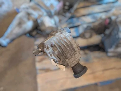 2004–2006 Chrysler Pacifica conjunto de caixa de transferência 3.5L AT AWD - Imagem 1 de 3