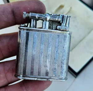 Encendedor de gasolina vintage Alfred Dunhill enchapado en plata brazo elevador y caja original - Imagen 1 de 12
