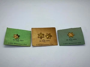 Lot X 4 Vintage 1940’s-1960’s Girl Scout Membership Stars 9-652 Brownie Cottage - Foto 1 di 3