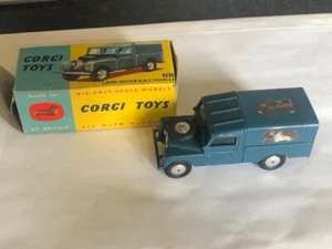 Corgi Toys Land-Rover R.A.F. Veicolo n° 351 con scatola - Foto 1 di 7