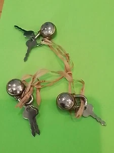 RARE & Vintage Hartmann Luggage Brass & Steel Mini Round 3 Padlocks & 5 Keys - Picture 1 of 11