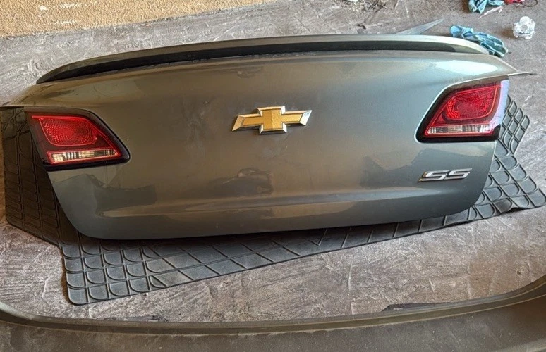 Maletero Chevrolet SS 14-17 Foto 1 de 1