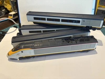 Jouef ho Euro star power car and 3 coaches - Image 1 of 4