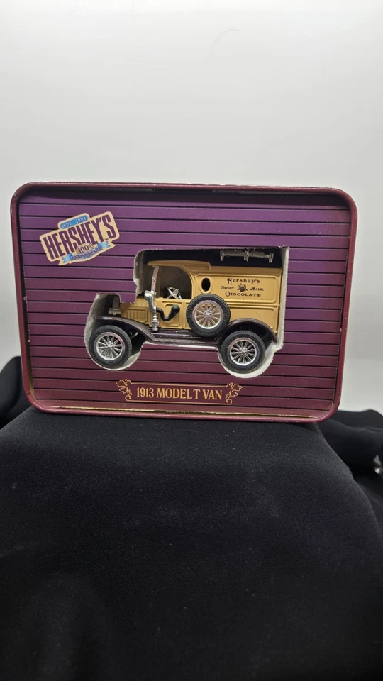 Hershey's 1913 Ford Modelo T Van Camión Coche Banco de Monedas Metal Fundido a Presión 1/43 Ertl 94 Foto 1 de 4