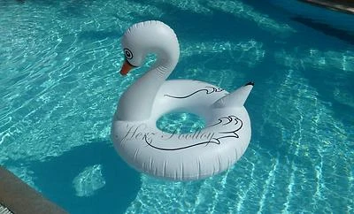 HPT Großer aufblasbarer Schwimmreifen / Schwimmring "Schwan"-Style Pool toy ~125cm