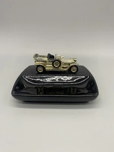 Vintage Lesney 1907 Rolls Royce ’Gold Ghost’ mounted on a Trinket/Ash Tray - Picture 1 of 7