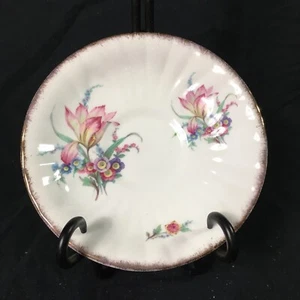 Gladstone Fine Bone China England Saucer Ribbed Floral Gold Brushed Trim Vintage - Picture 1 of 4