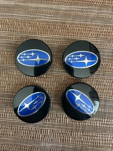 Set of 4 2013-2015 Subaru XV Crosstrek Wheel / Hub Center Caps OEM, NICE! - Foto 1 di 2