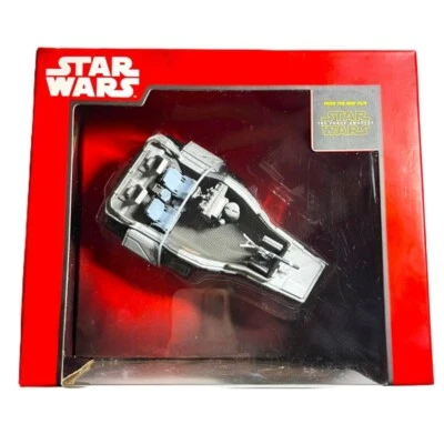 Star Wars: The Force Awakens. Elite Serie Disney Store. First Order Snowspeeder - Immagine 1 di 4