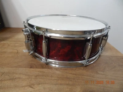 REDOBLANTE GRETSCH CATALINA ABEDUL ROJO 14 1/2" Foto 1 de 4