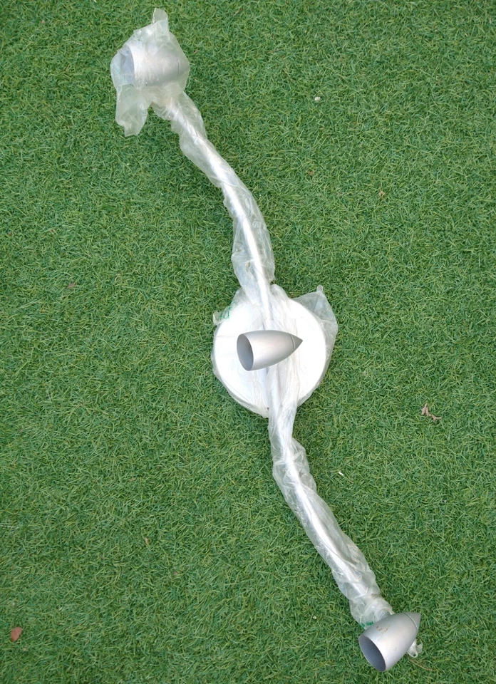 PORTFOLIO LUZ DE TECHO FOCO DIRECCIONAL 3 LUCES MONTAJE RASADO SATINADO Foto 1 de 4