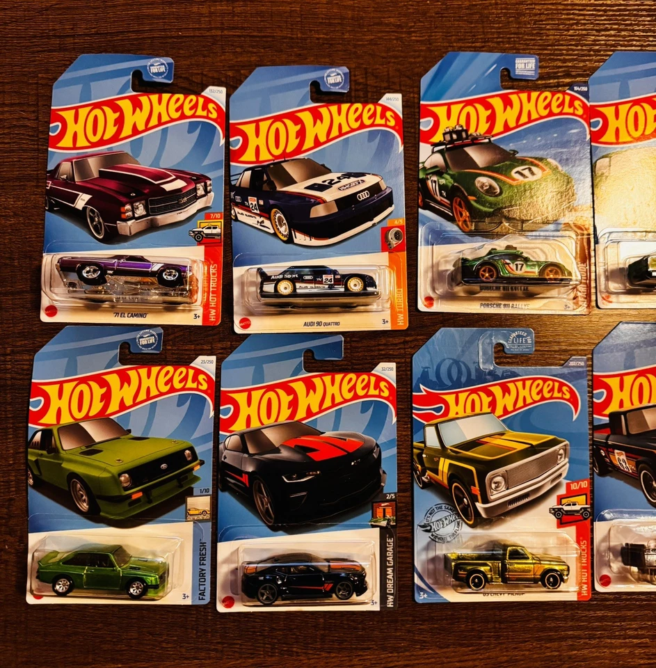 Lote de 34 HOT WHEELS '83 CHEVY SILVERADO Super Treasure Hunt Marco Camuflaje Púrpura  Foto 1 de 2