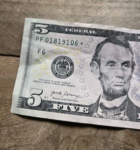 2017 A $5 Dollar Bill Star Note PF01819106* - Picture 1 of 5