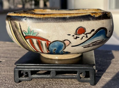 Cuenco japonés firmado estilo Ogata Kenzan del período Edo Foto 1 de 4