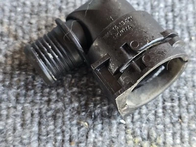 Cadillac SRX 2010-2016 manguera de refrigeración por agua núcleo conector de flujo de calor fabricante de equipos originales Foto 1 de 4