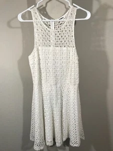 BB Dakota White Sleeveless Fit & Flare Skater Dress Size 8 Eyelet - Picture 1 of 8