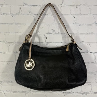 Michael Kors Black Pebbled Leather Shoulder Bag Tote Bag Preppy Minimalist Y2K - Image 1 of 4