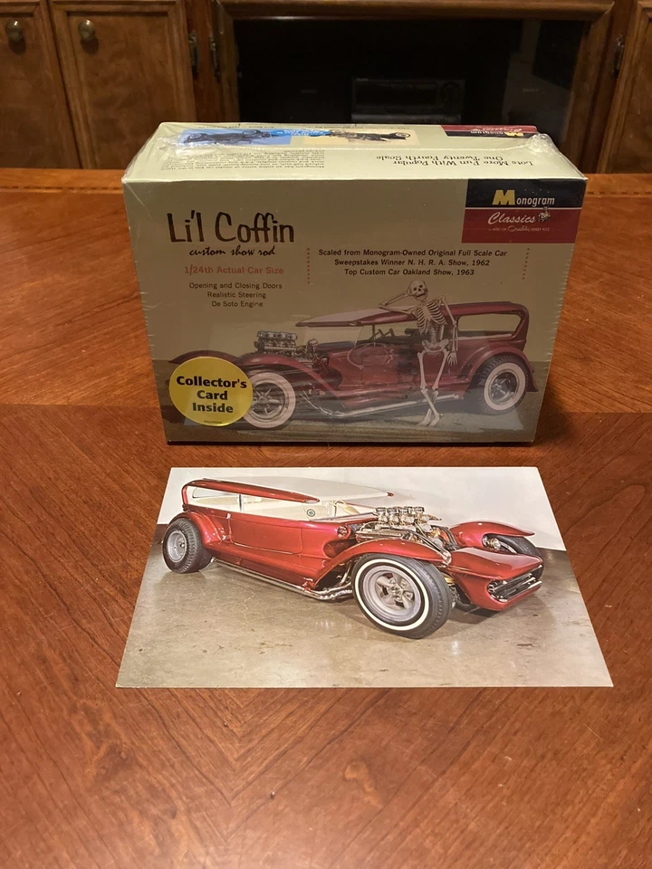 model car kits - Image 1 of 3