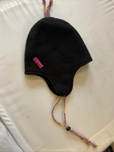Cappello invernale BULA in pile nero con paraorecchie nappe colorate ex condizioni 1 taglia - Foto 1 di 7