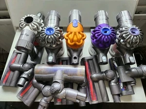 Bundle DYSON ABSOLUTE SV03 V6 Cordless Vacuum CYCLONE For Parts Some Work - Picture 1 of 4