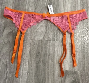 Ann Summers -HEART TO HEART Suspender Belt Size XLARGE SIZE 22-24 Tags RRP £16 - Picture 1 of 4