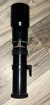 Teleobjetivo Quantaray Japón 500 mm f/8,0 con soporte de montaje con tornillo  Foto 1 de 4